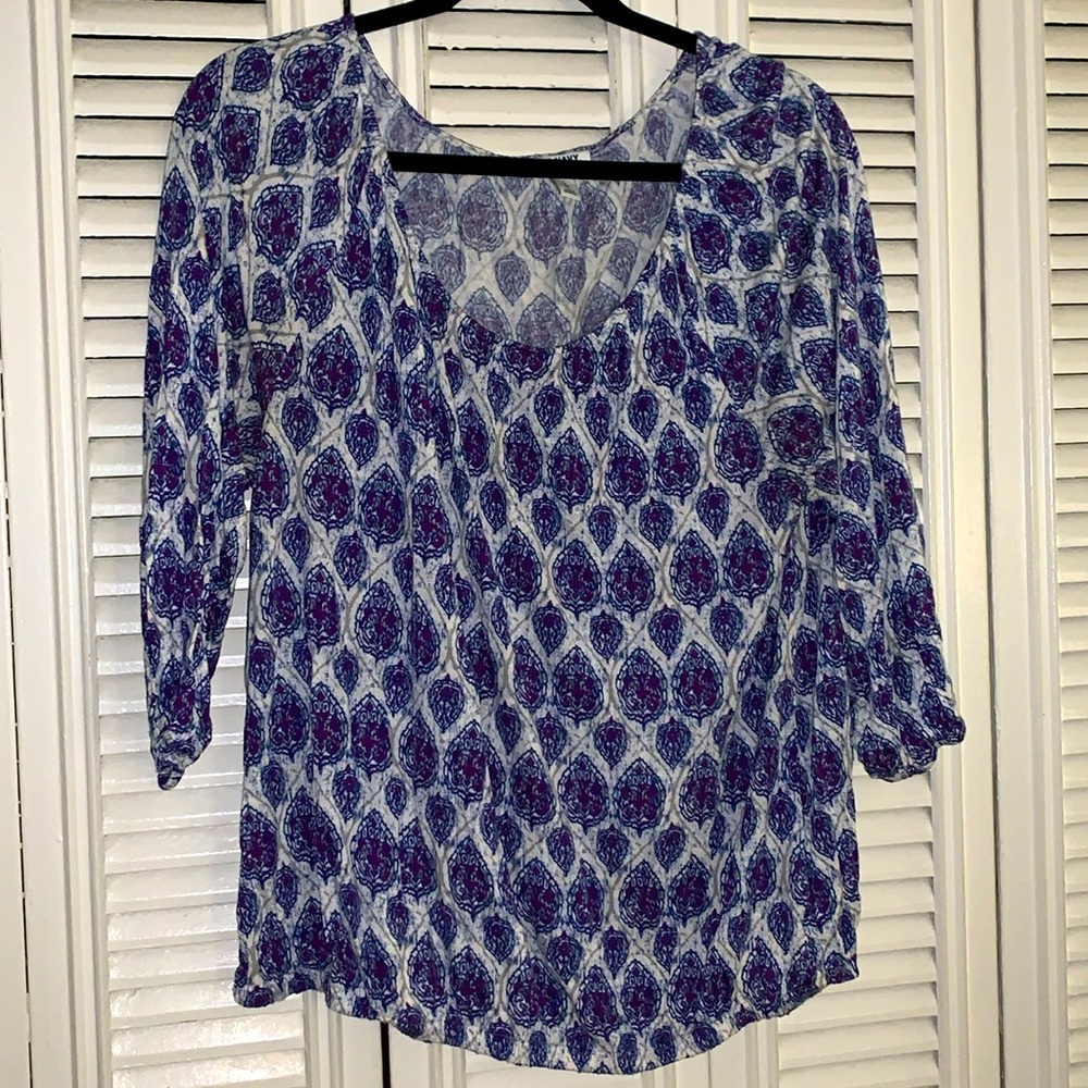 Old Navy Lightweight Graphic Top